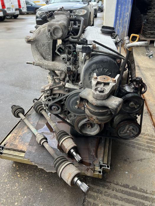 Motor Hyundai Getz 1.1 a Gasolina - 2006 (208.000 km)