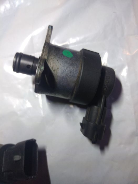 Zawór regulacji ciśnienia paliwa Nissan qasghai 1.6 dci