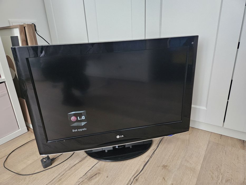 Telewizor LG 32 cale 32LD420