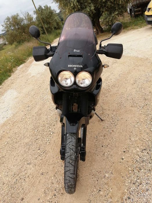 Africa Twins XRV 750