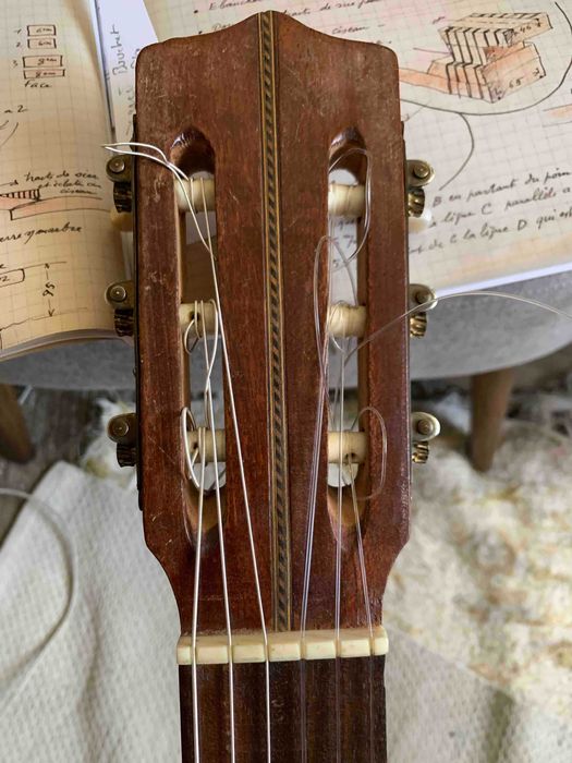 Guitarra Clássica artesanal Espanhola anos 60