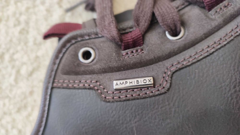 Geox buty dla chlopca nubuk wodoodporne Amphibiox Respira rozm 39