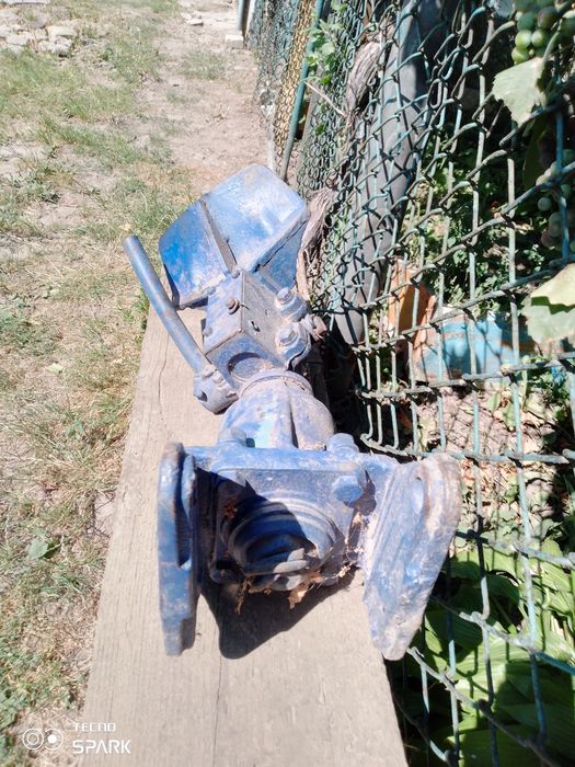 Продам гак  до комбайна
