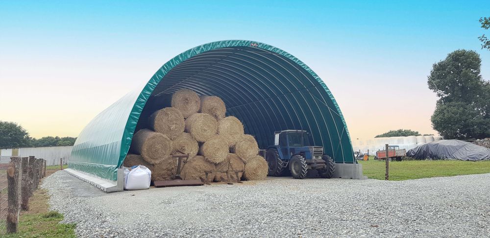 Hala Magazynowa, Hala Namiotowa , Namiot łukowy na zwierzęta 8x32 m