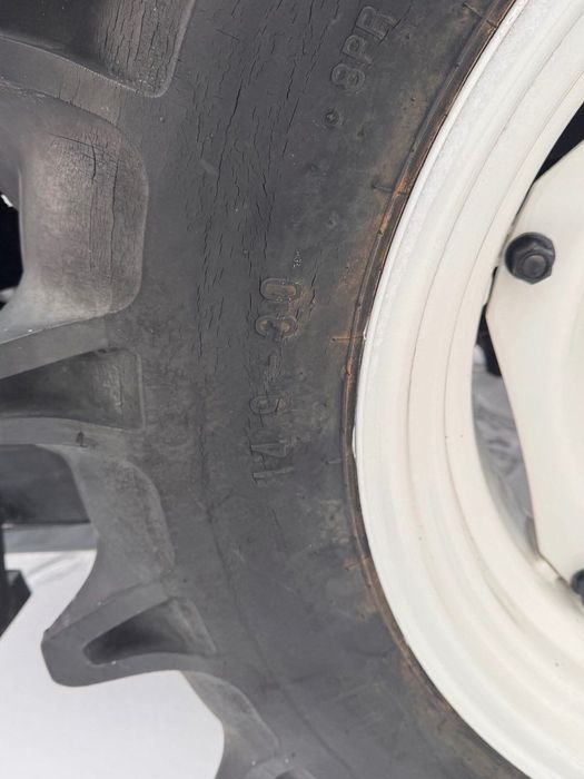 Трактор Yanmar EF585