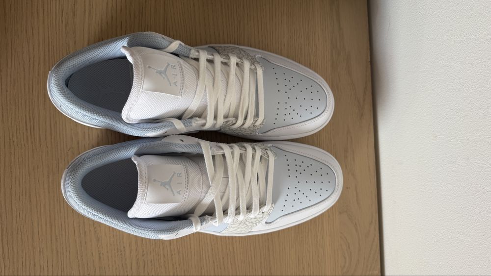 Air Jordan 1 Low SE “Blue Tint / Sail / White / Grey Fog” | rozmiar 43
