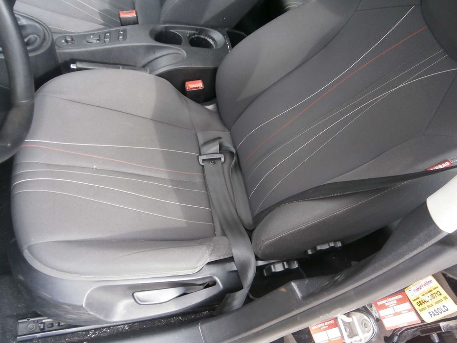 seat leon II lift 09-013 deska rozdzielcza  pasy poduszki konsola