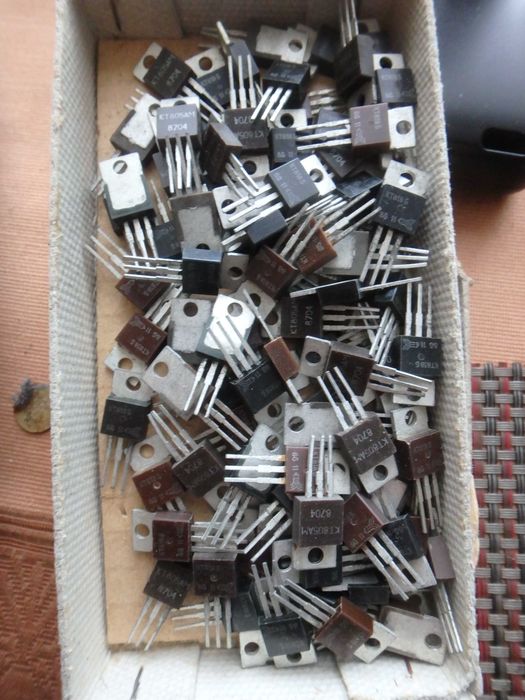 Транзисторы КТ805АМ, новые выпуска 1987г. СССР.
