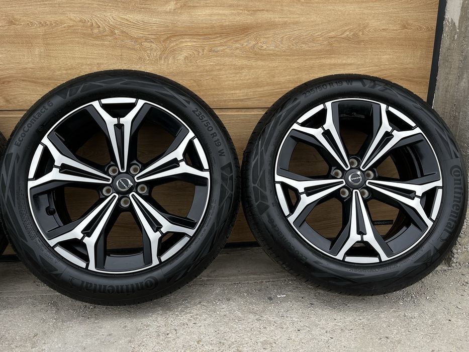 Felgi 19 5x108 Volvo R-design XC40 Xc60 V70 V90 Cross Country *Continental