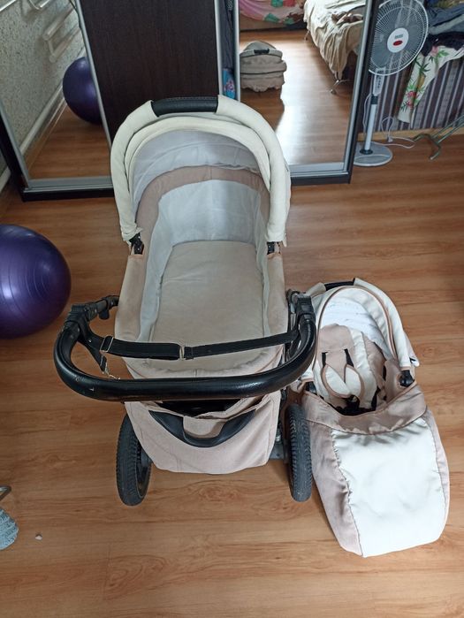 Продам каляску  2в1