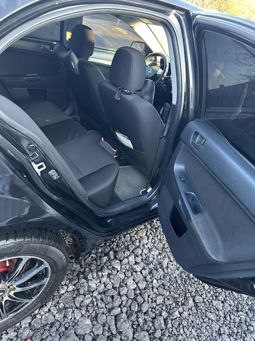 Продам Митсубиси Лансер 10