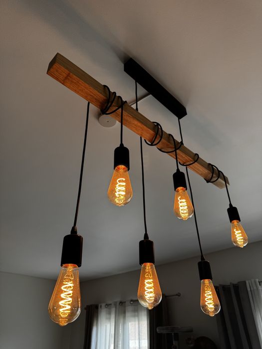 Candeeiro suspenso de teto com 6 luzes