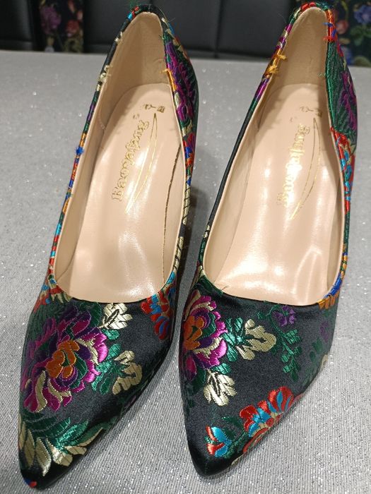 Szpilki damskie 38 vintage