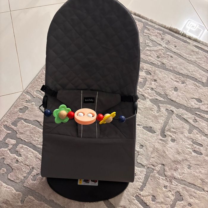 Дитячий шезлонг-гойдалка