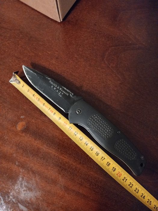 Nóż składany Smith & Wesson S.W.A.T
