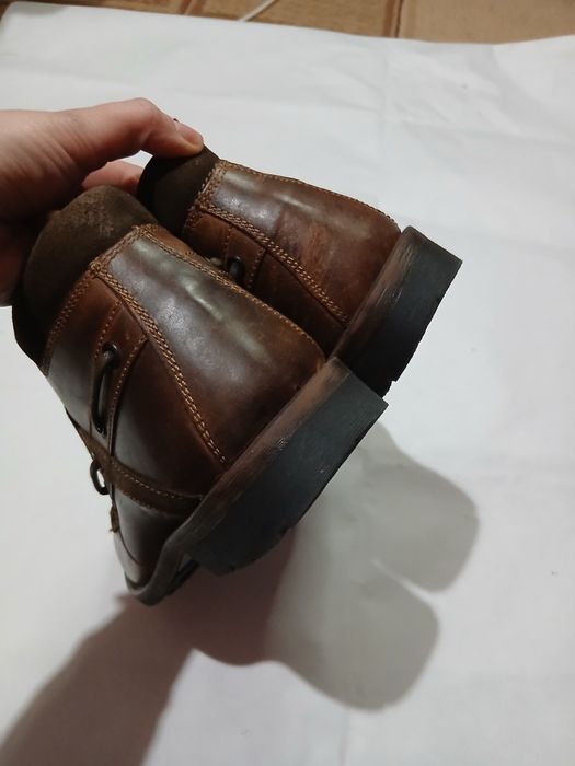 Шкіряні черевики  42р