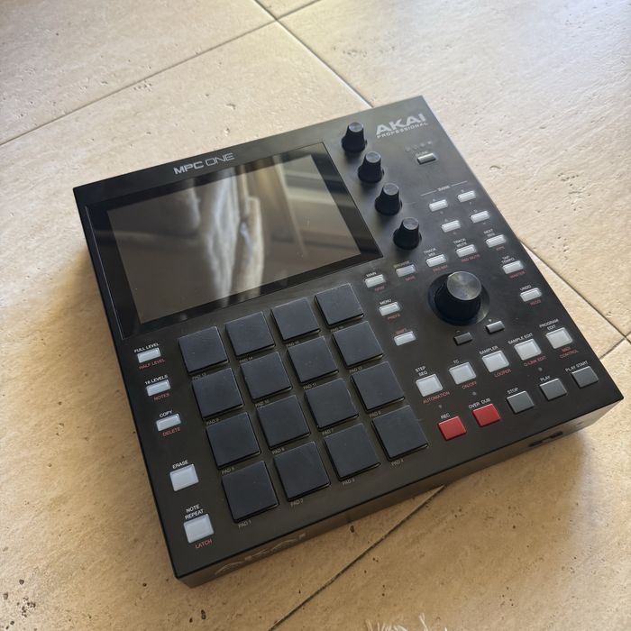 Akai MPC One mk1