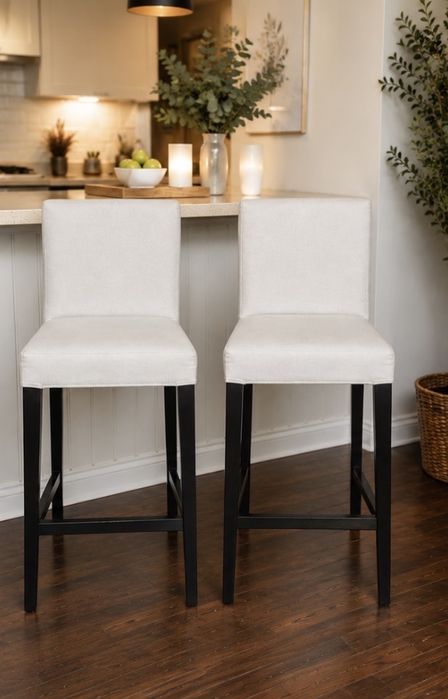 2 Cadeiras Altas IKEA modelo HENRIKSDAL