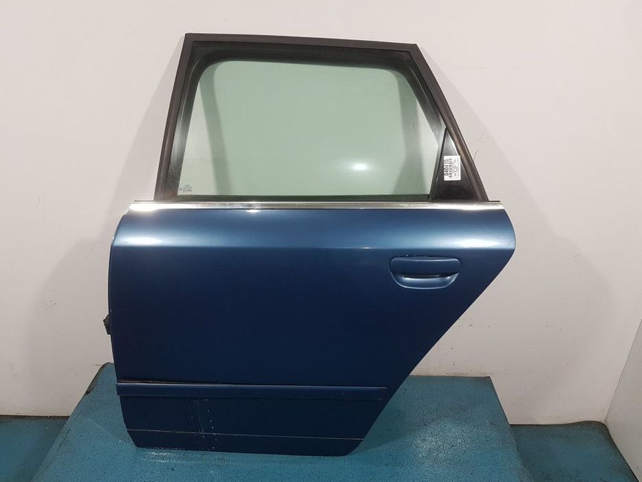 AUDI A4 B6 KOMBI DRZWI TYŁ LEWE LZ5W