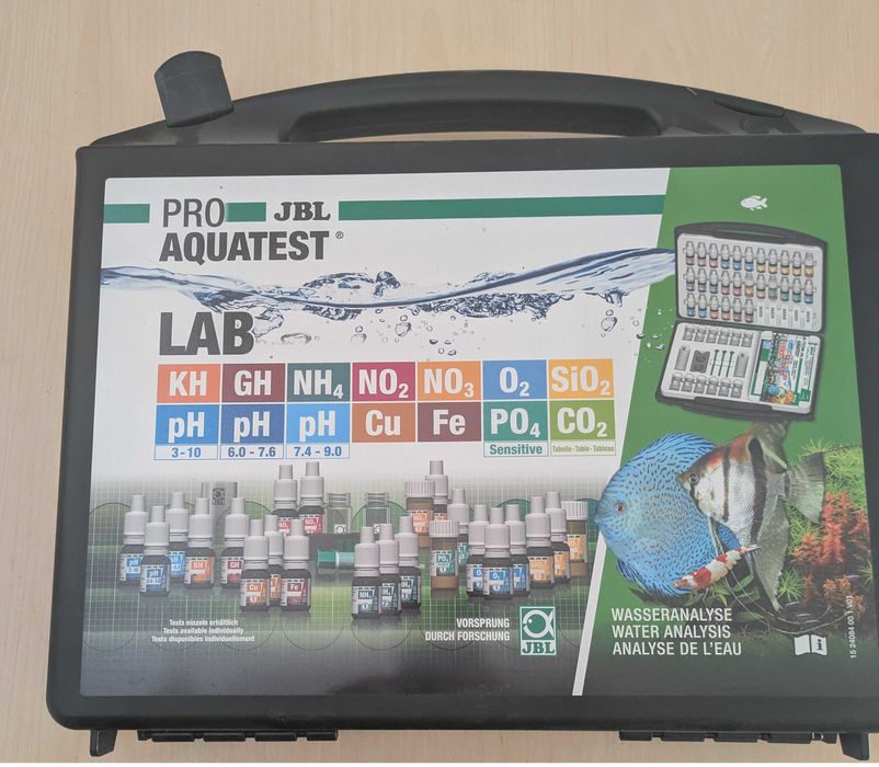 Zestaw odczynników do testu wody w akwarium AQUATEST. PRO