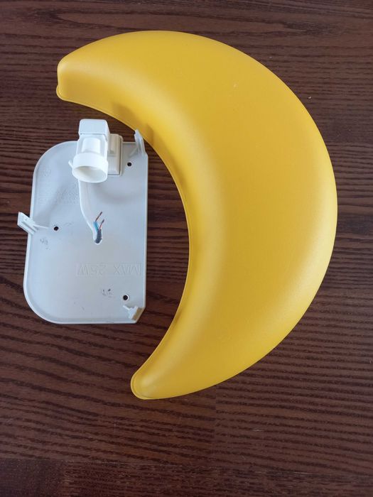 Lampka dla dzieci księżyc