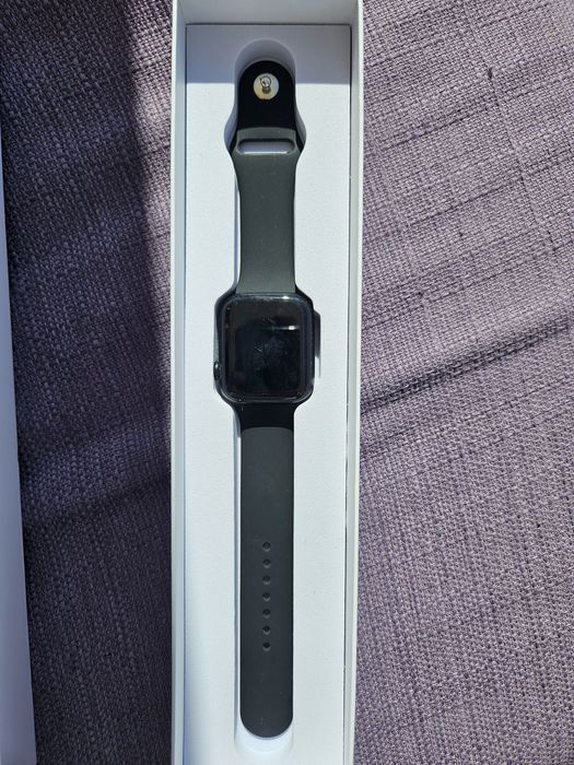 Apple watch se series 2
