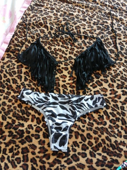 Biquínis novos a estrear