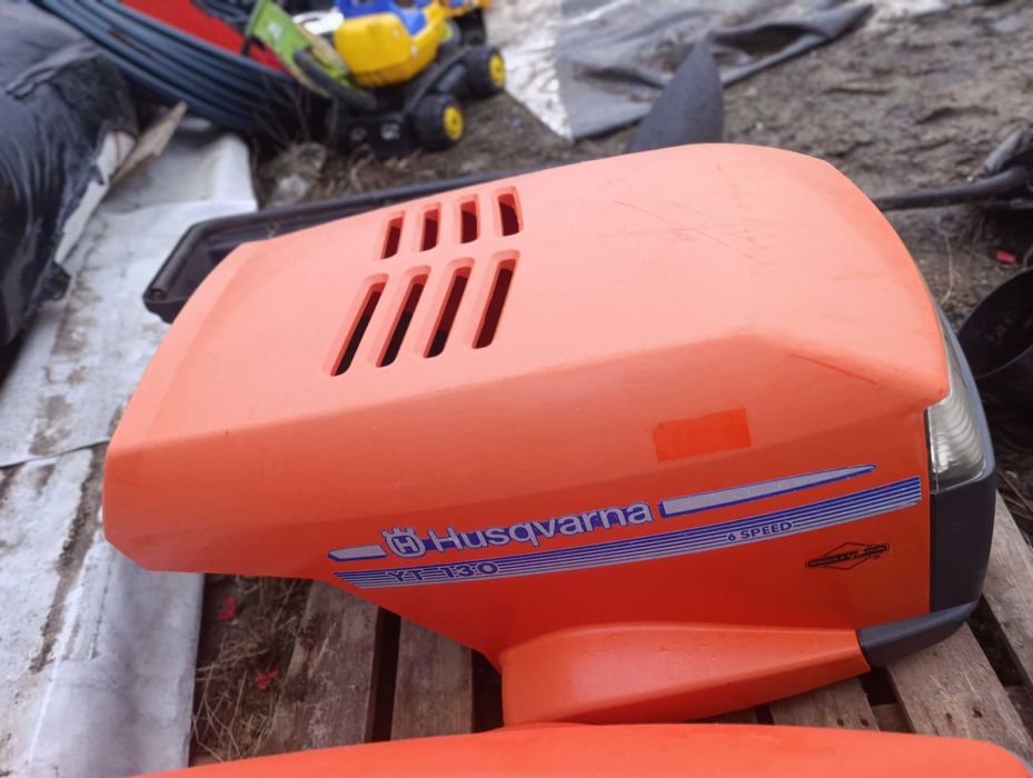 Maska do traktorka  HUSQVARNA YT