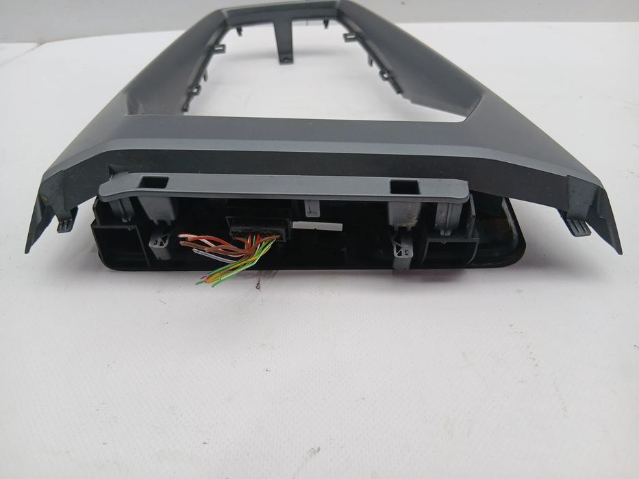 Moldura da consola central / rádio / aro AUDI A3 Sportback (8YA)