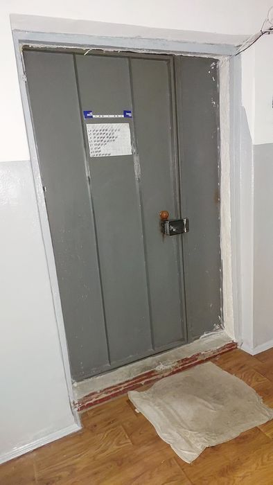 Гуртожиток 2 кімнати на  Молодіжному