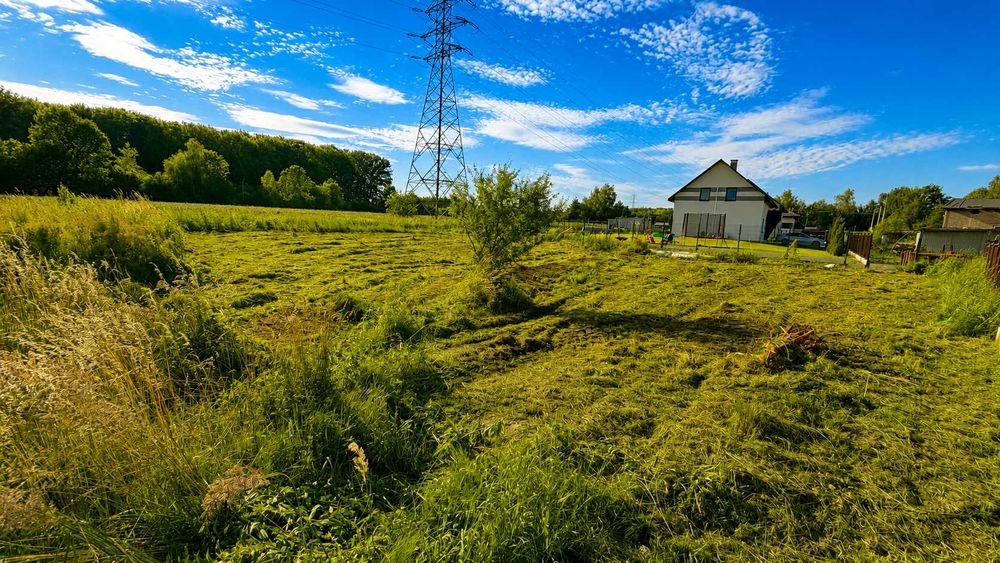 Działka budowlana 800 m² z bezpośrednim widokiem na las – Orzesze, ul. Drużynowa