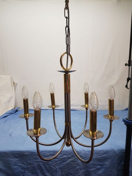 Lampa wisząca stylowa