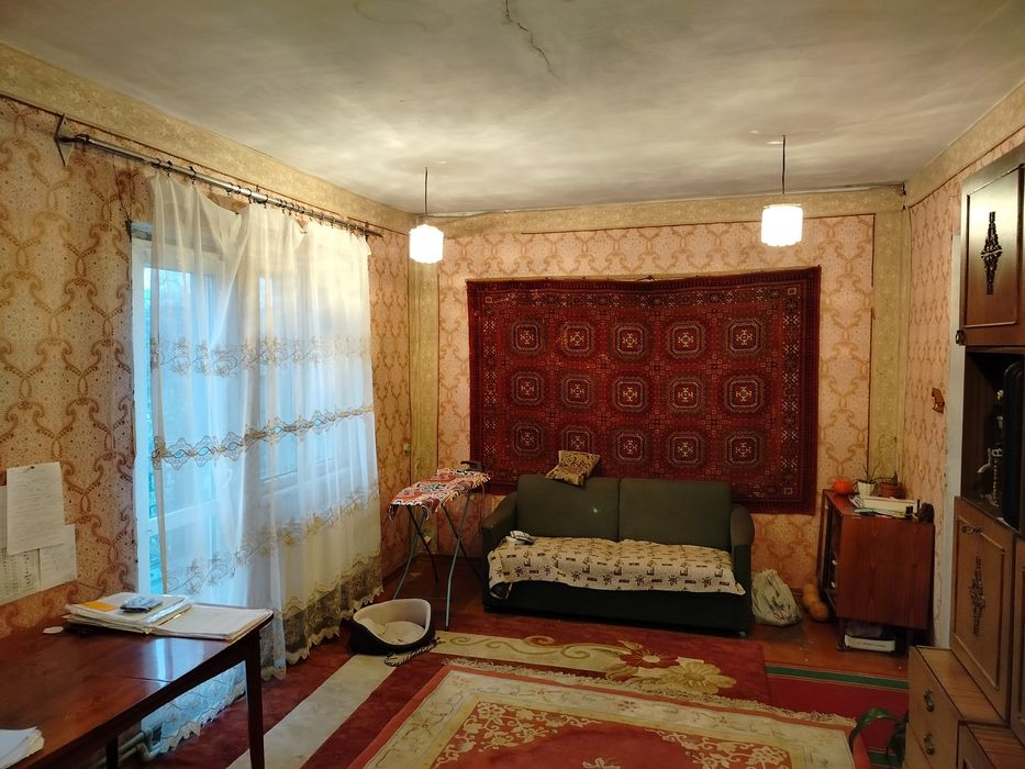 Продам 1/2дома с отдельным входом 2гаража р-н ул.Алтайская