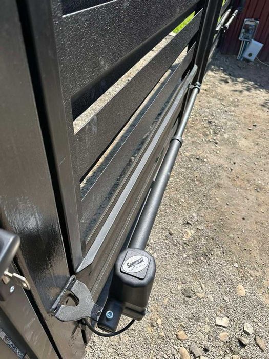 Автоматика на ворота, Мотори для розпашних воріт Segment MT 4OO