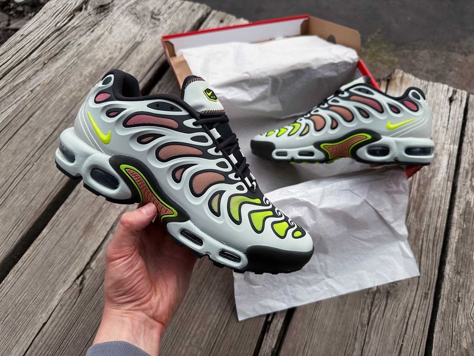 Мужские кроссовки Nike Air Max Plus Drift FD4290-009 Оригинал
