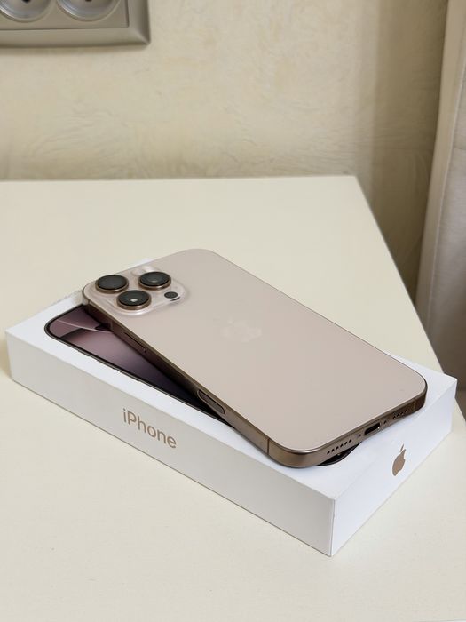 iPhone 16 Pro Max, Desert Titanium, 256GB