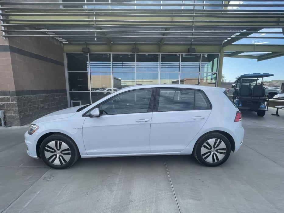 Volkswagen e-Golf SEL Premium      2019