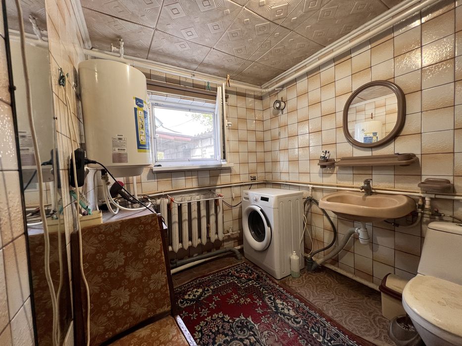 Продаж будинку, центр с.Потоки, 10 хвилин від Кременчука