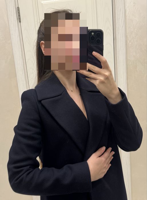 Пальто Massimo Dutti синього кольору