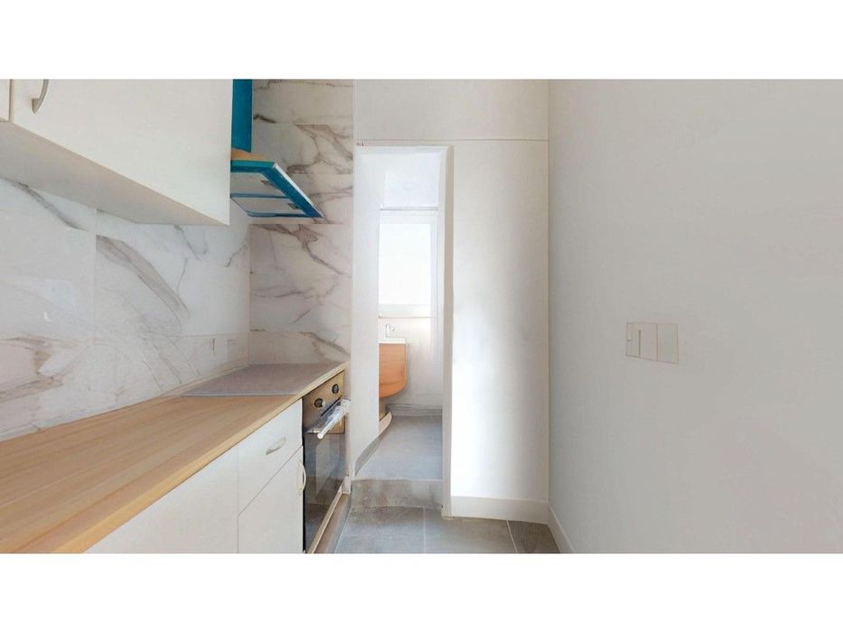 Apartamento T2 em Alcântara