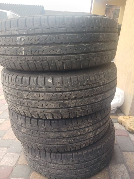 Резина R16  215 /65с