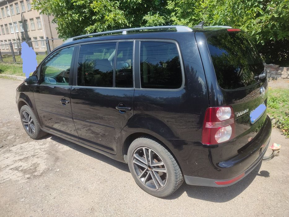 Продам  Volkswagen Touran