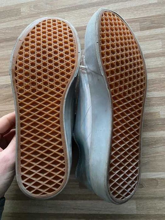 Tenisówki srebrne 39