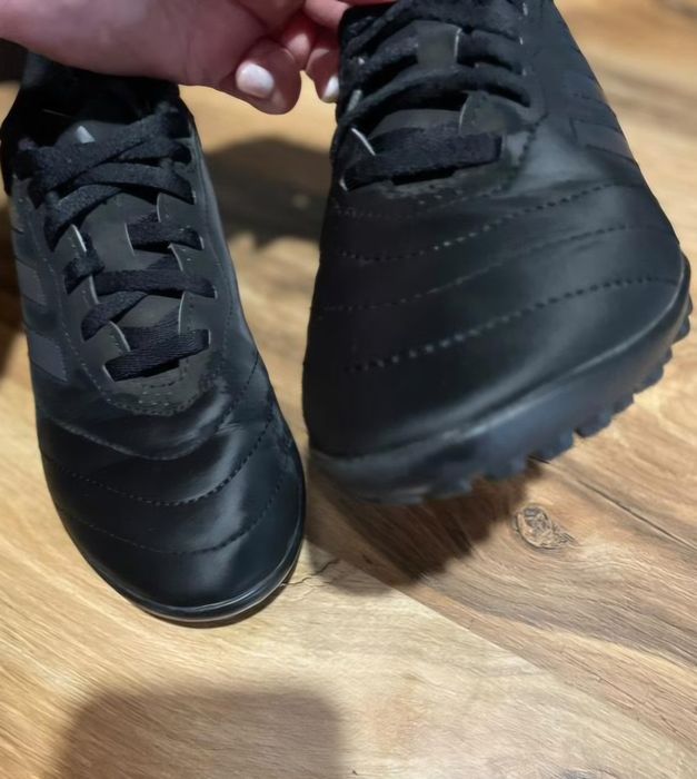 Сороконіжки для хлопчика adidas(оригінал), розмір 34, бутси футбольні для хлопчика