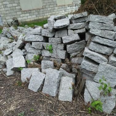 Granit szary - kostka budowlana Strzegom