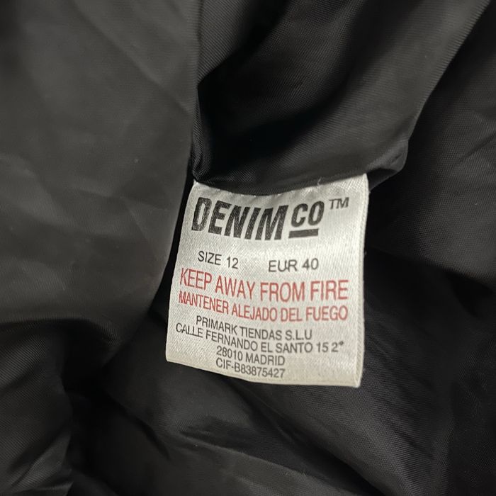 Жіноча довга куртка