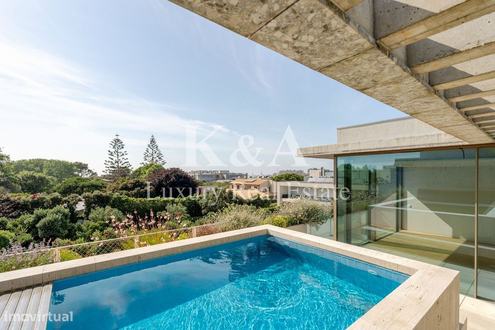 Apartamento Penthouse T4 com terraço e piscina na Foz