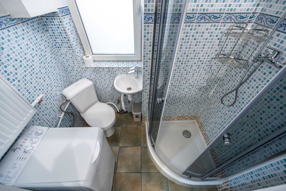 Дім з двориком, центр, море 6014