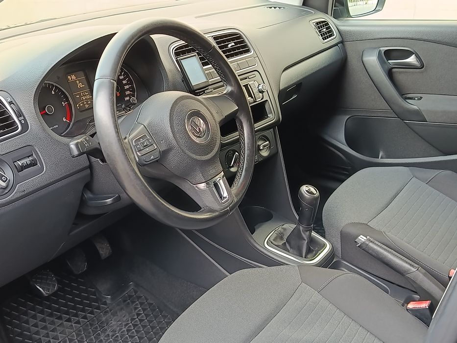 VW Polo 1.6 TDi 90cv Confortline