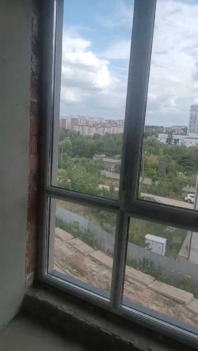 ПРОДАЖ 1-к.квартири ЗДАНИЙ 52/29/23м² Винники ЖК Royal Hill 56999$